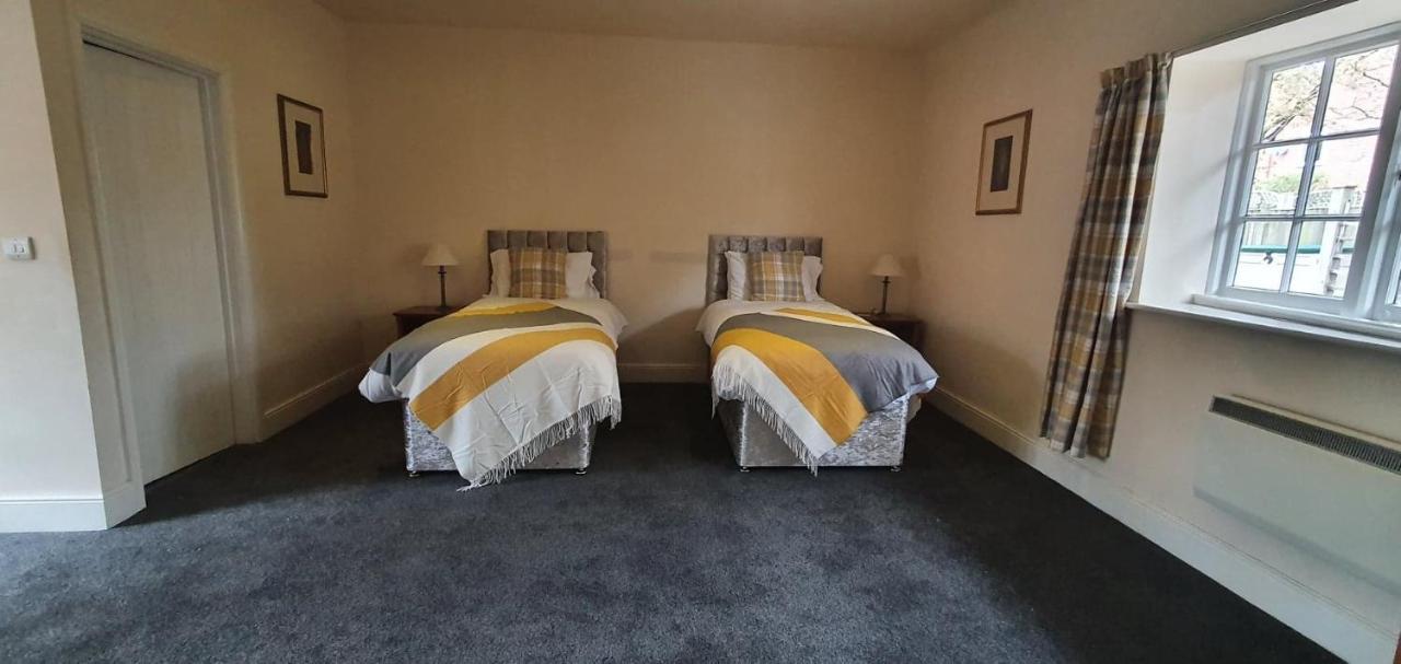 Bed and Breakfast The Coach And Horses Winchester Esterno foto